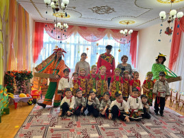 Осенняя ярмарка у "Фантазёров". Осенняя ярмарка у "Фантазёров".