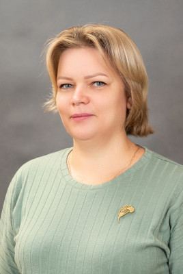 Старший воспитатель Дмитриевская Светлана Александровна Старший воспитатель Дмитриевская Светлана Александровна